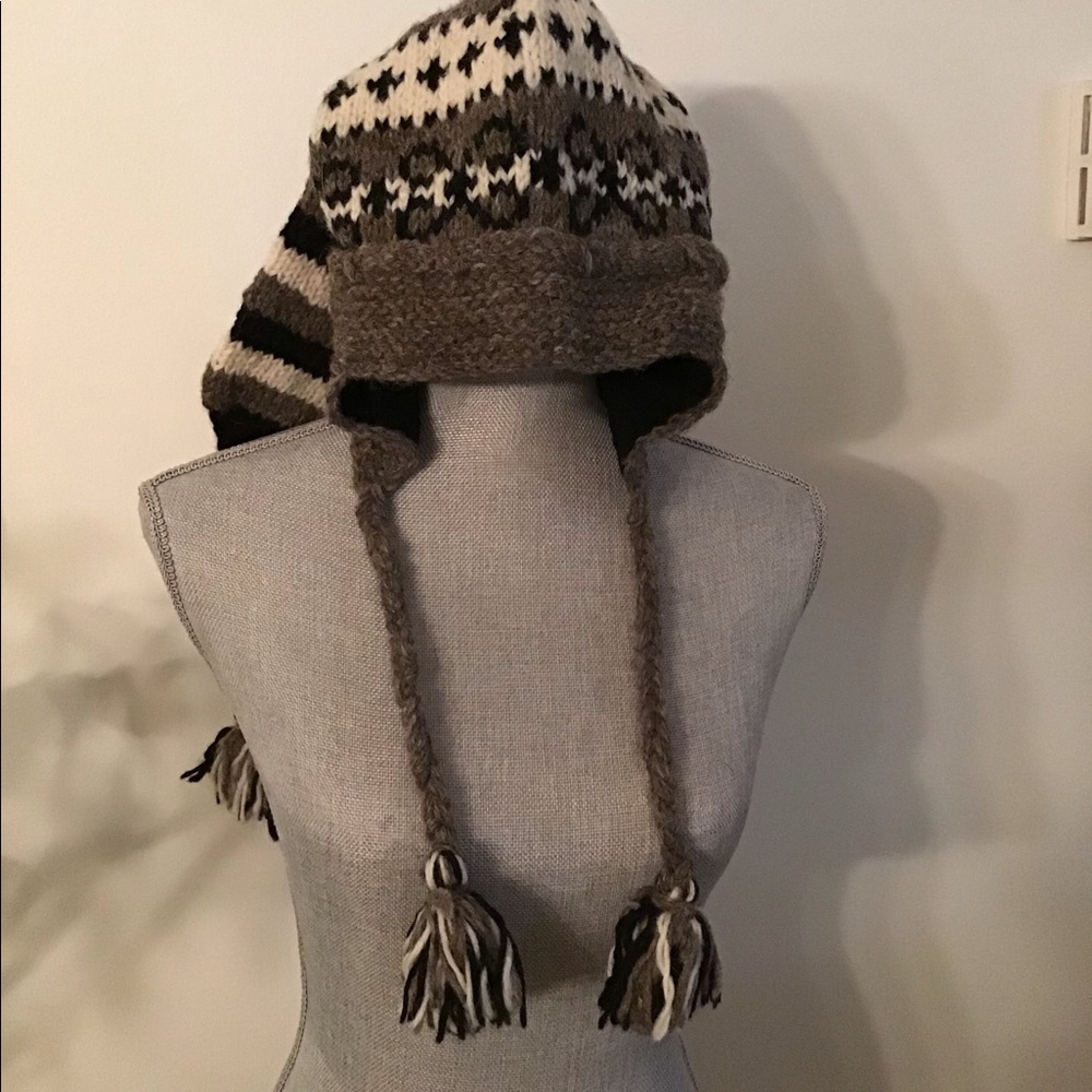 SHARANEL winter hat